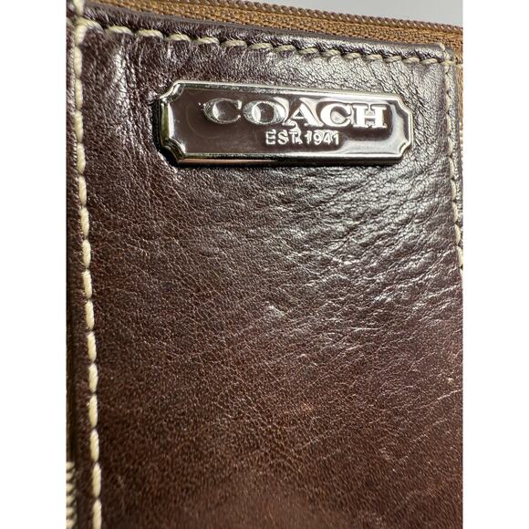 COACH Vintage Brown Signature Canvas Leather Coin Case Key Pouch Wallet EUC - Picture 1 of 4